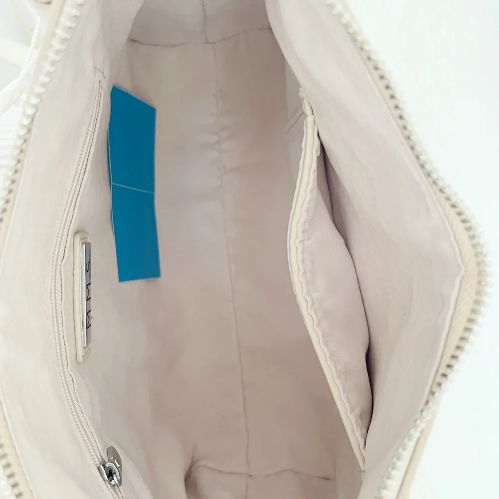 Structured Cream Handbag - Picture 3 of 3